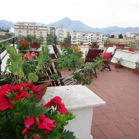 Hotel A' To Casa Lolli à Palerme Extérieur photo